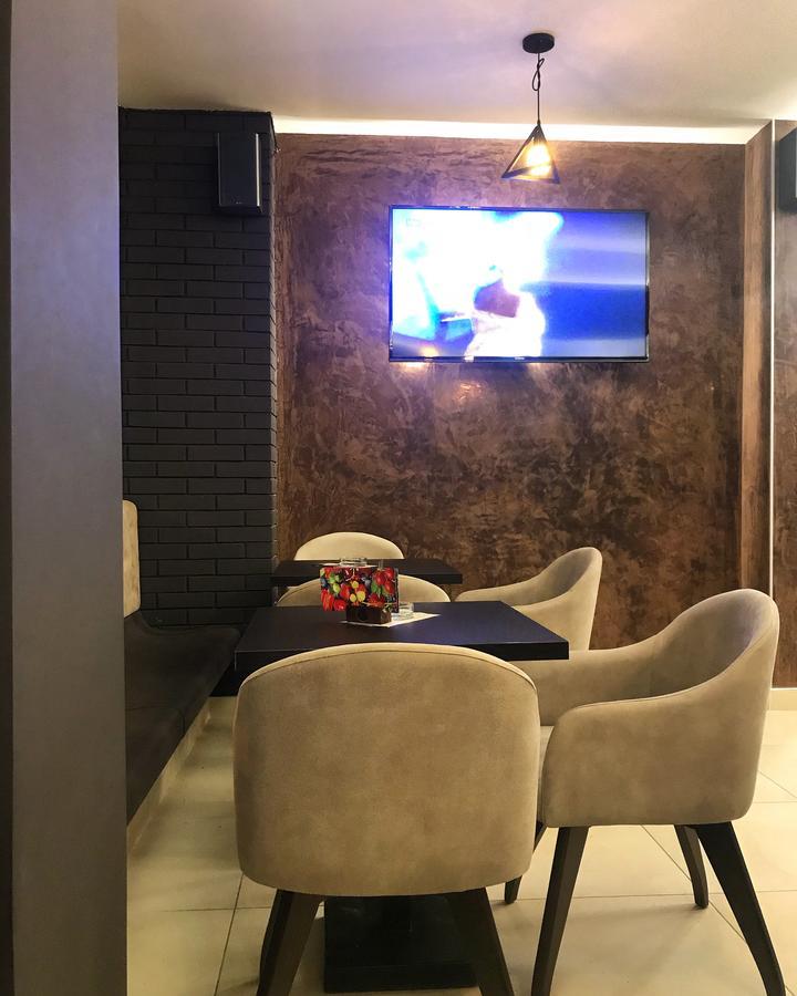 Golden Inn Hotel Majdanpek Esterno foto