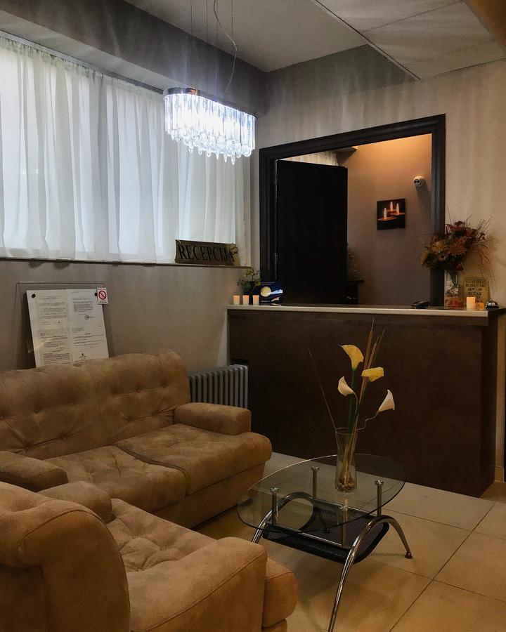 Golden Inn Hotel Majdanpek Esterno foto