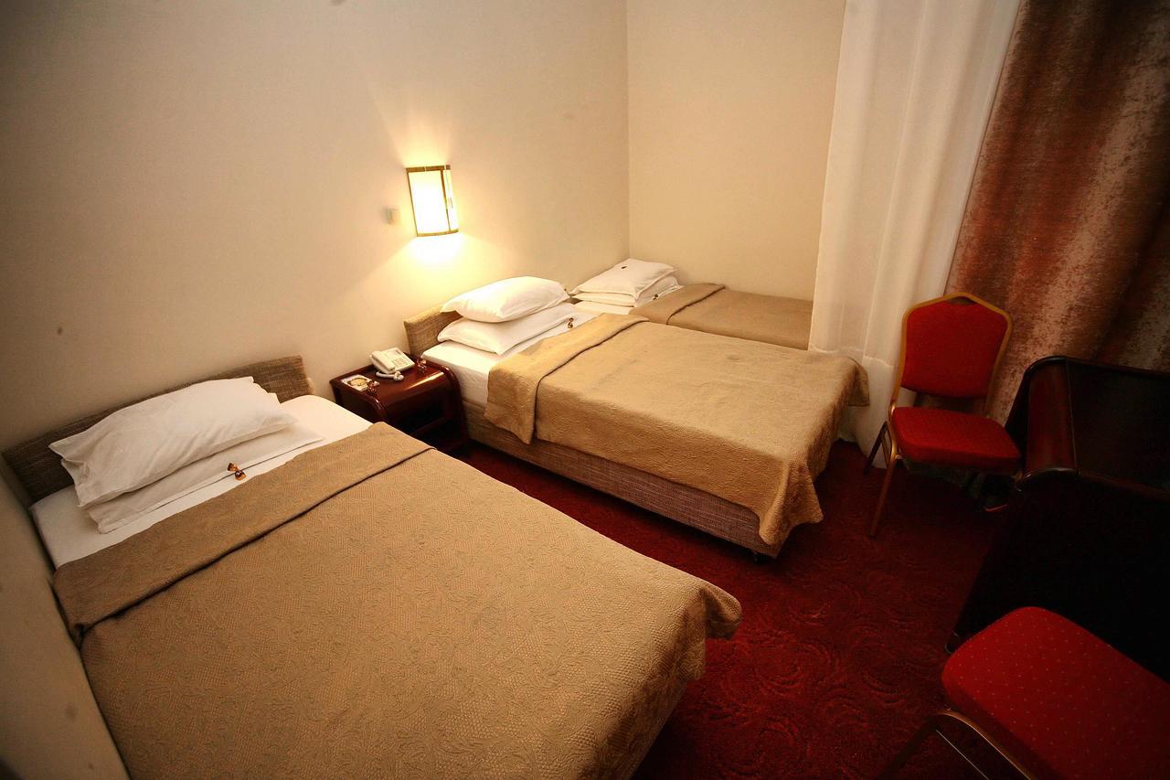 Golden Inn Hotel Majdanpek Esterno foto